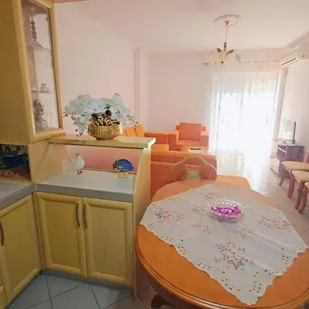 Apartment Petrit 3 Sarande